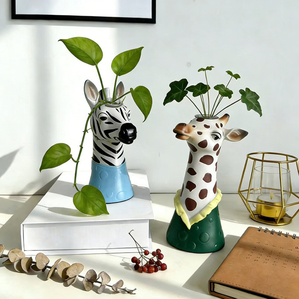 Interior Design Simple - Vas Estetika Nordik Desain Zebra Ornamen
