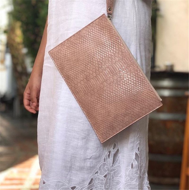 Interior Design Dubai - Alirattan Dubai Tas Clutch Kulit PU